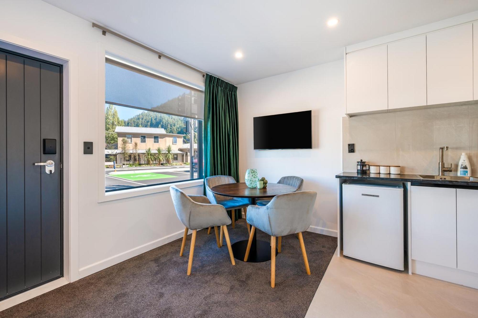 Luxe Suites & Apartments Queenstown Eksteriør bilde