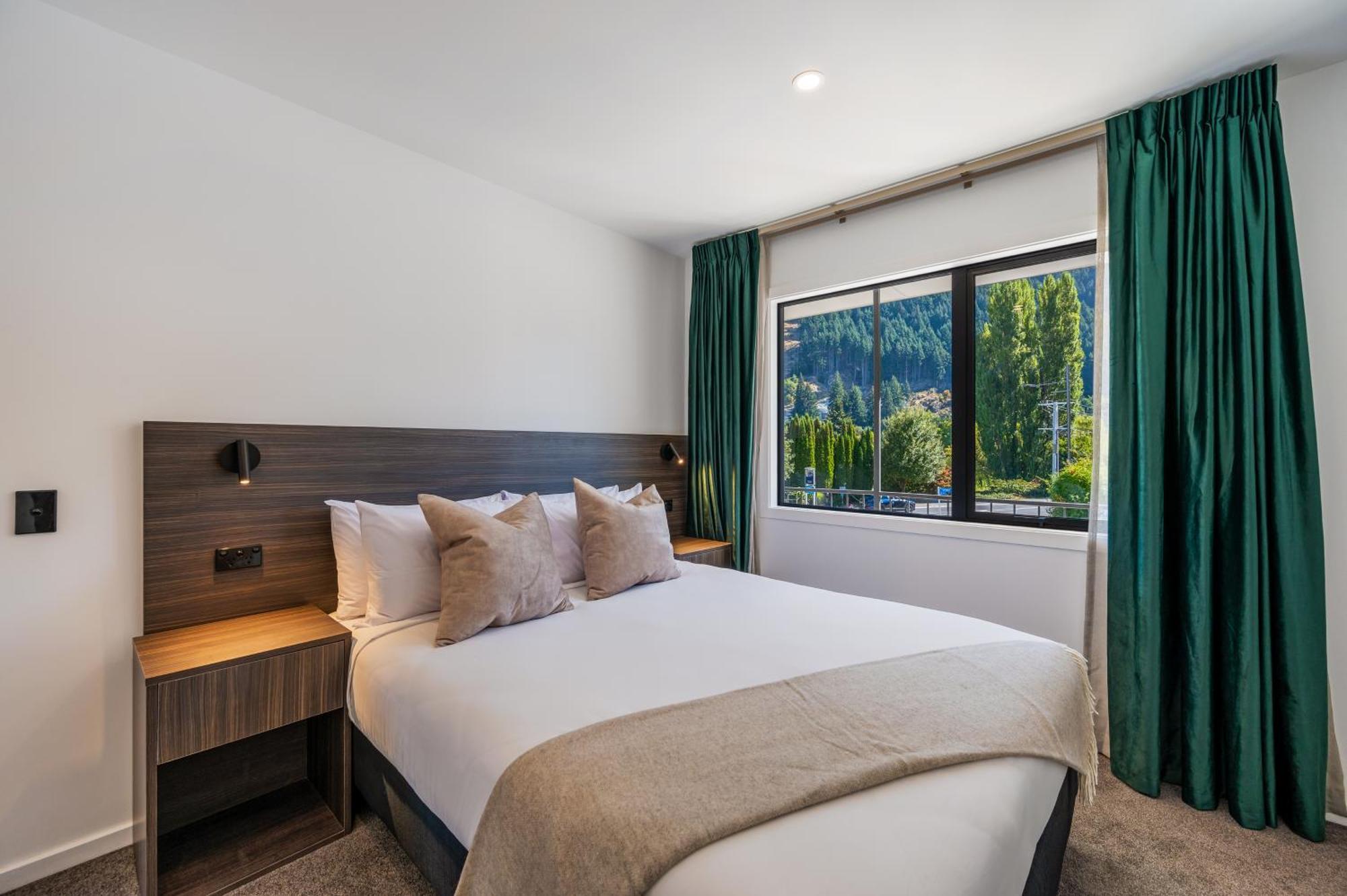 Luxe Suites & Apartments Queenstown Eksteriør bilde