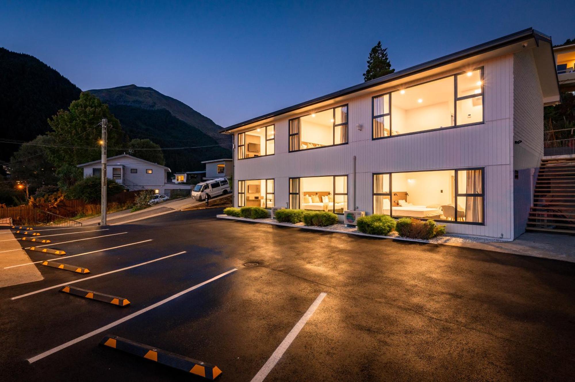 Luxe Suites & Apartments Queenstown Eksteriør bilde