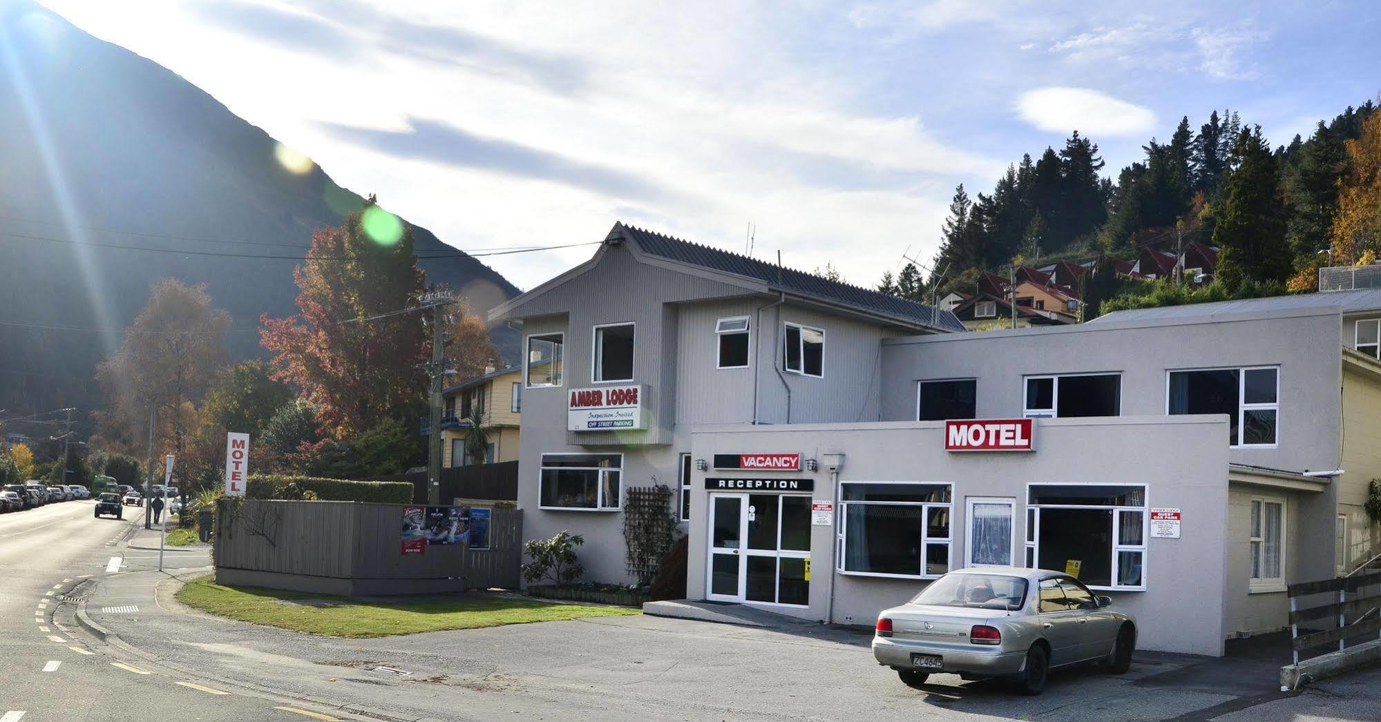 Luxe Suites & Apartments Queenstown Eksteriør bilde